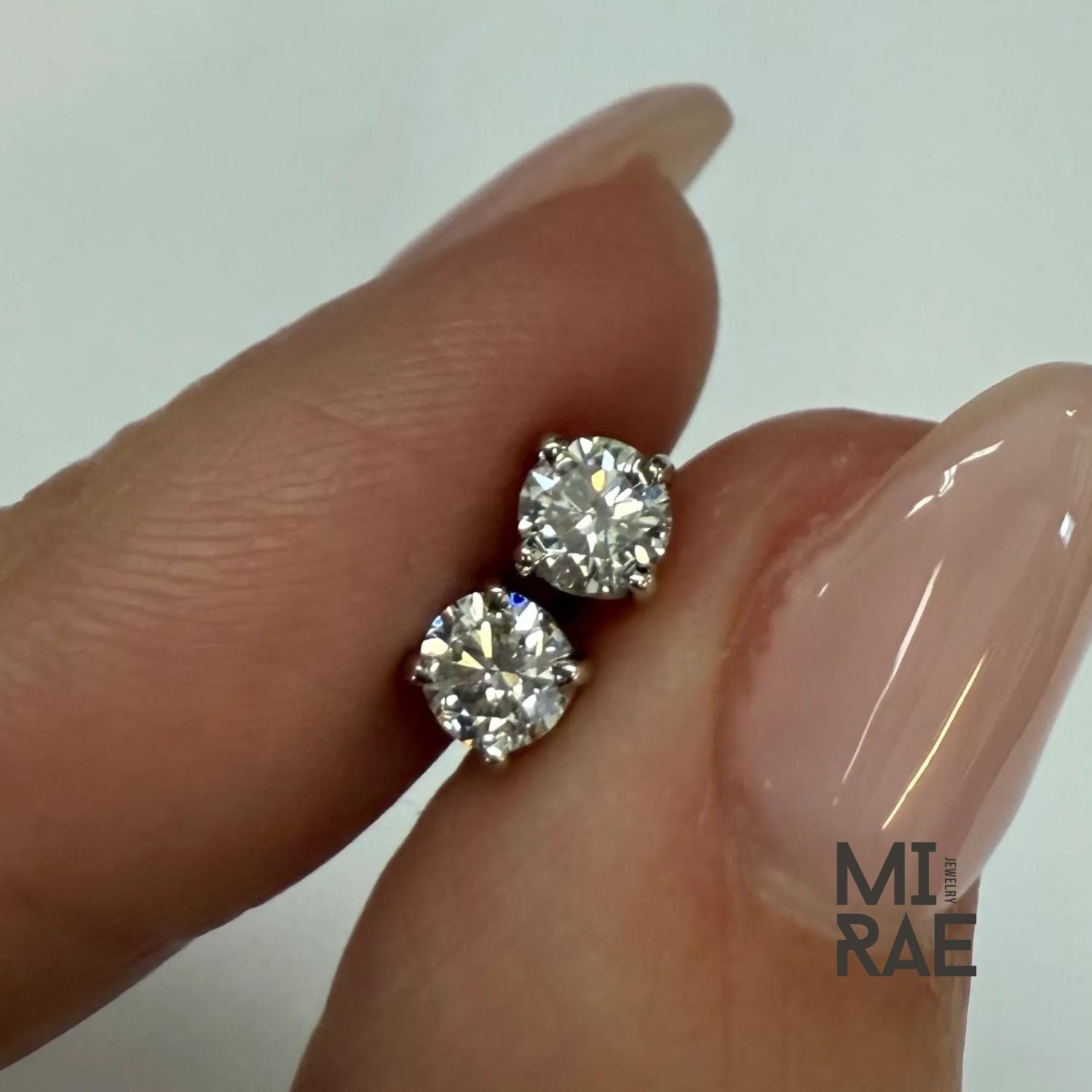 Lab Grown Diamond Stud Earrings: 14K Gold, Screw Back