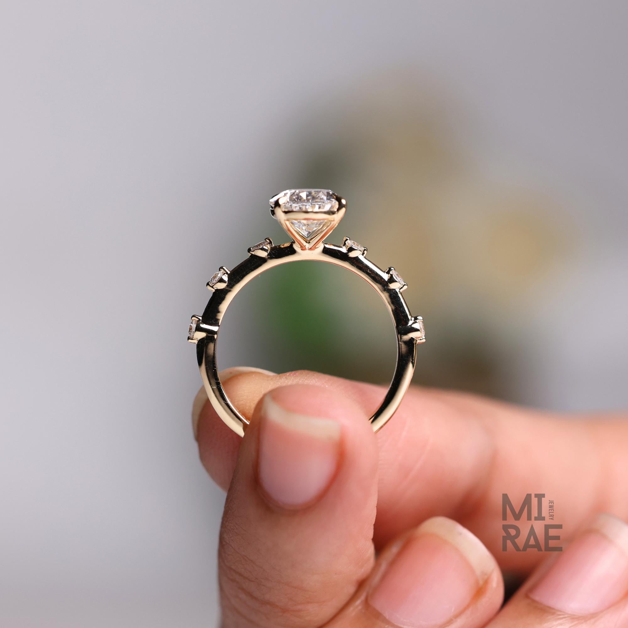 2 Carat Oval Lab Grown E VS1 Diamond Ring