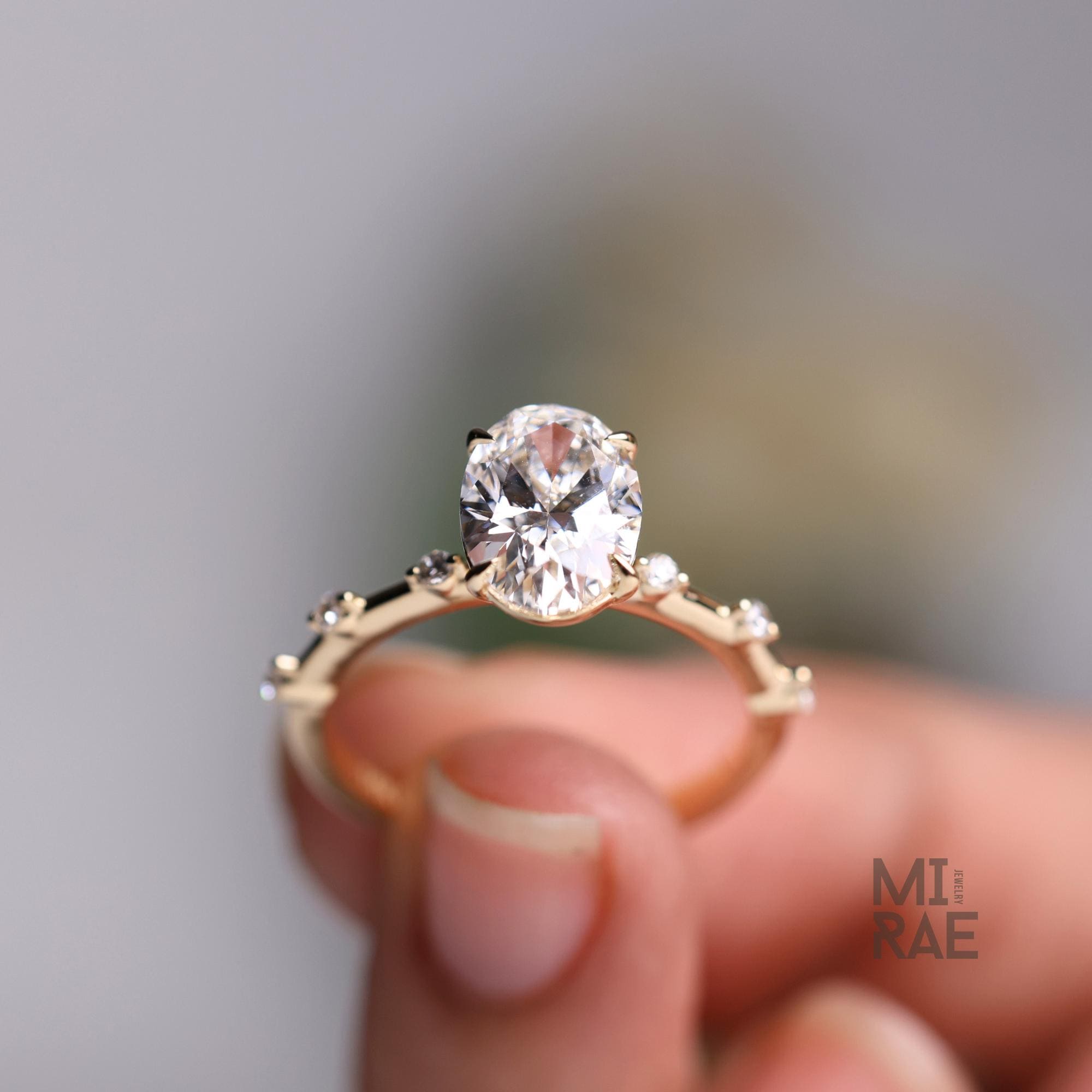 2 Carat Oval Lab Grown E VS1 Diamond Ring / 2 CT Oval Diamond Thin Engagement Ring / Dainty Ring / 14k Gold Elongated Oval Diamond Ring