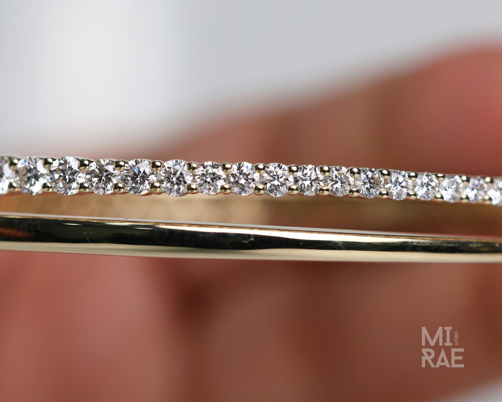 14K Gold Diamond Bangle Bracelet: 1ct Graduated Crossover Design