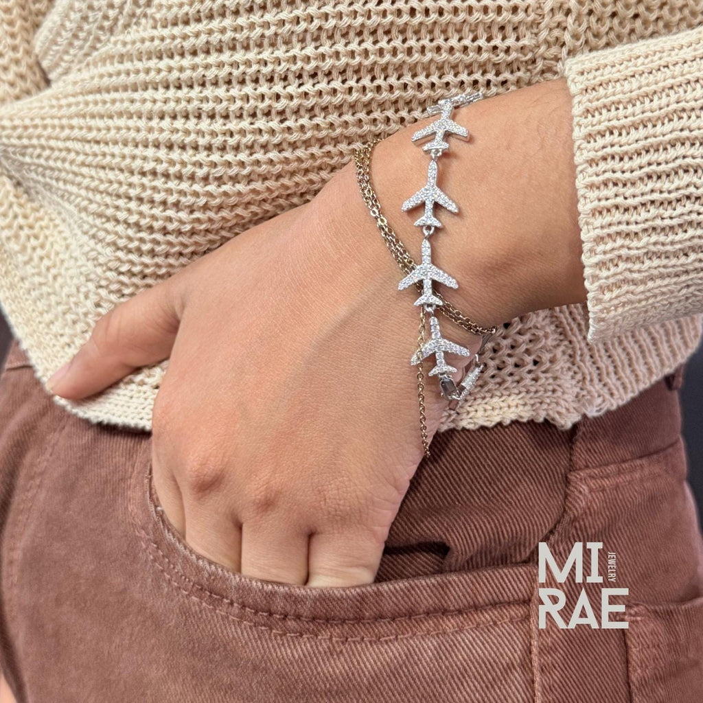 Moissanite Airplane Bracelet, Traveler Gift, Dainty Airplane Tennis Paved Diamond Bracelet, Traveler Luxury Jewelry, Gift for Her
