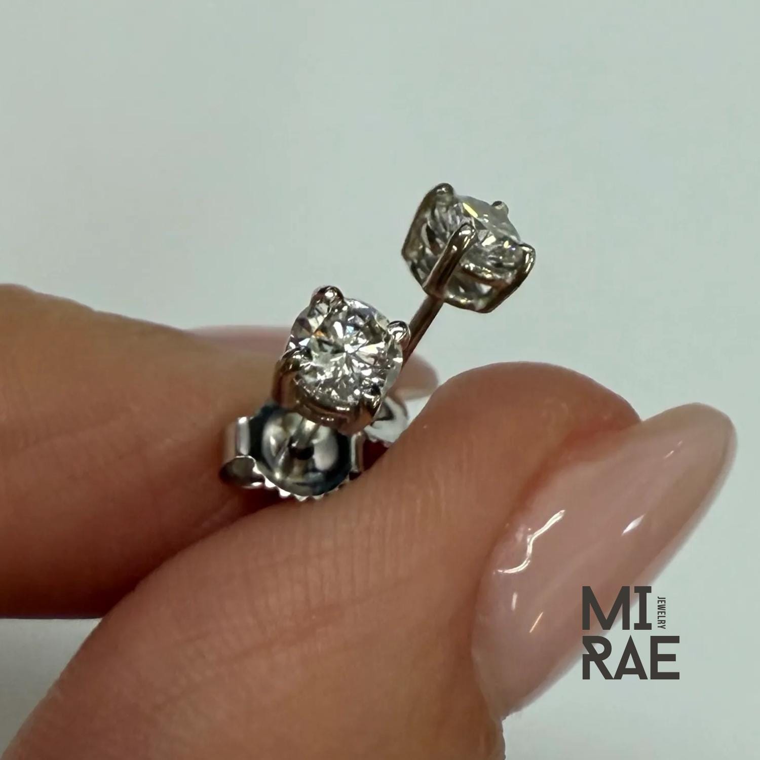 Lab Grown Diamond Stud Earrings: 14K Gold, Screw Back