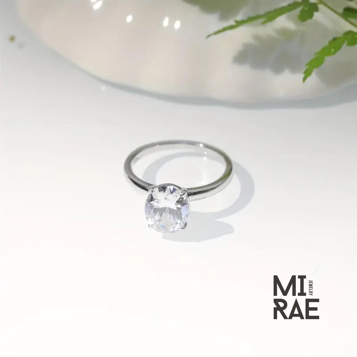 1 Carat Oval Lab Grown Diamond Engagement Ring: 14k Gold Solitaire, IGI Certified