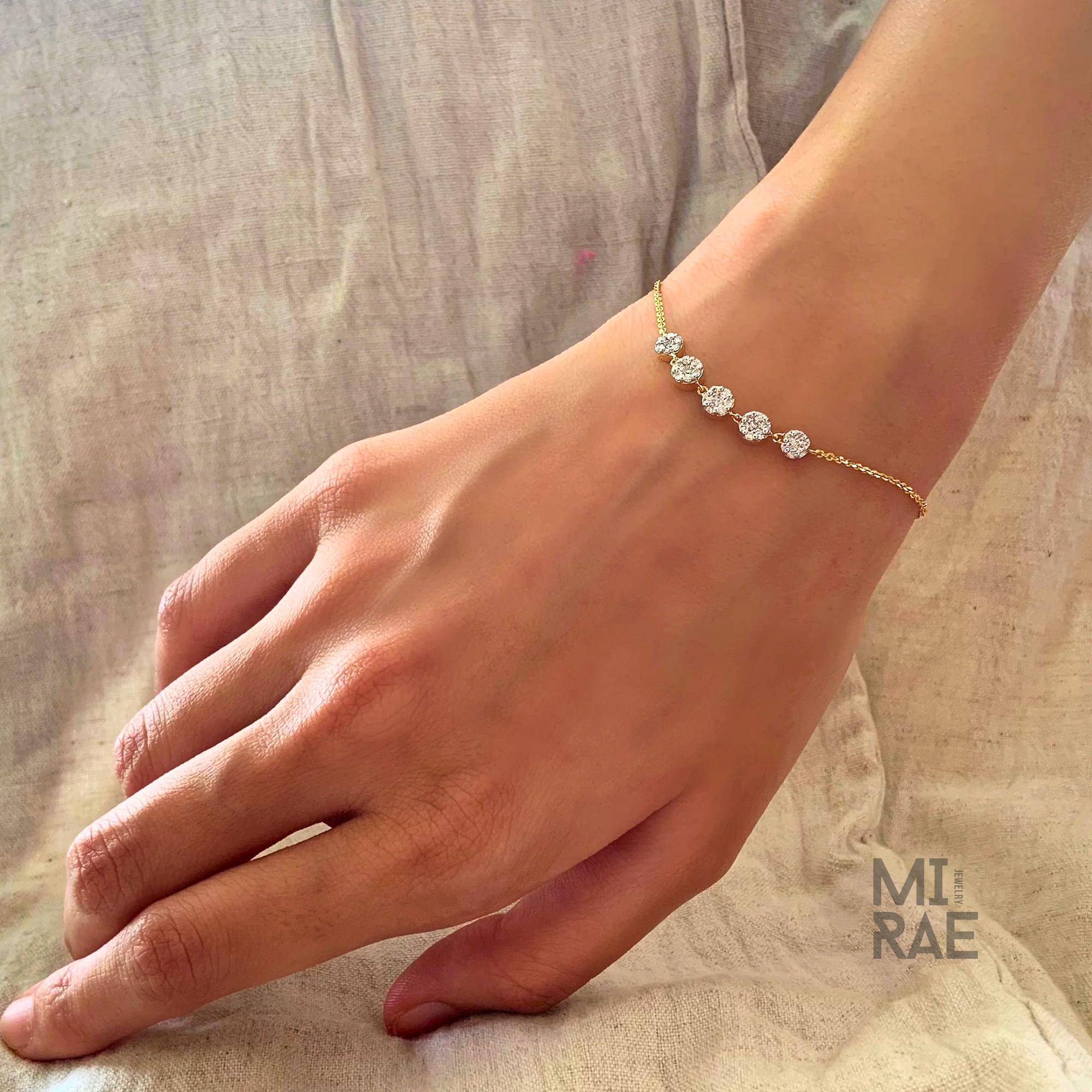 14K Gold Pave Lab Diamond Disc Bracelet: Stackable Chain Link