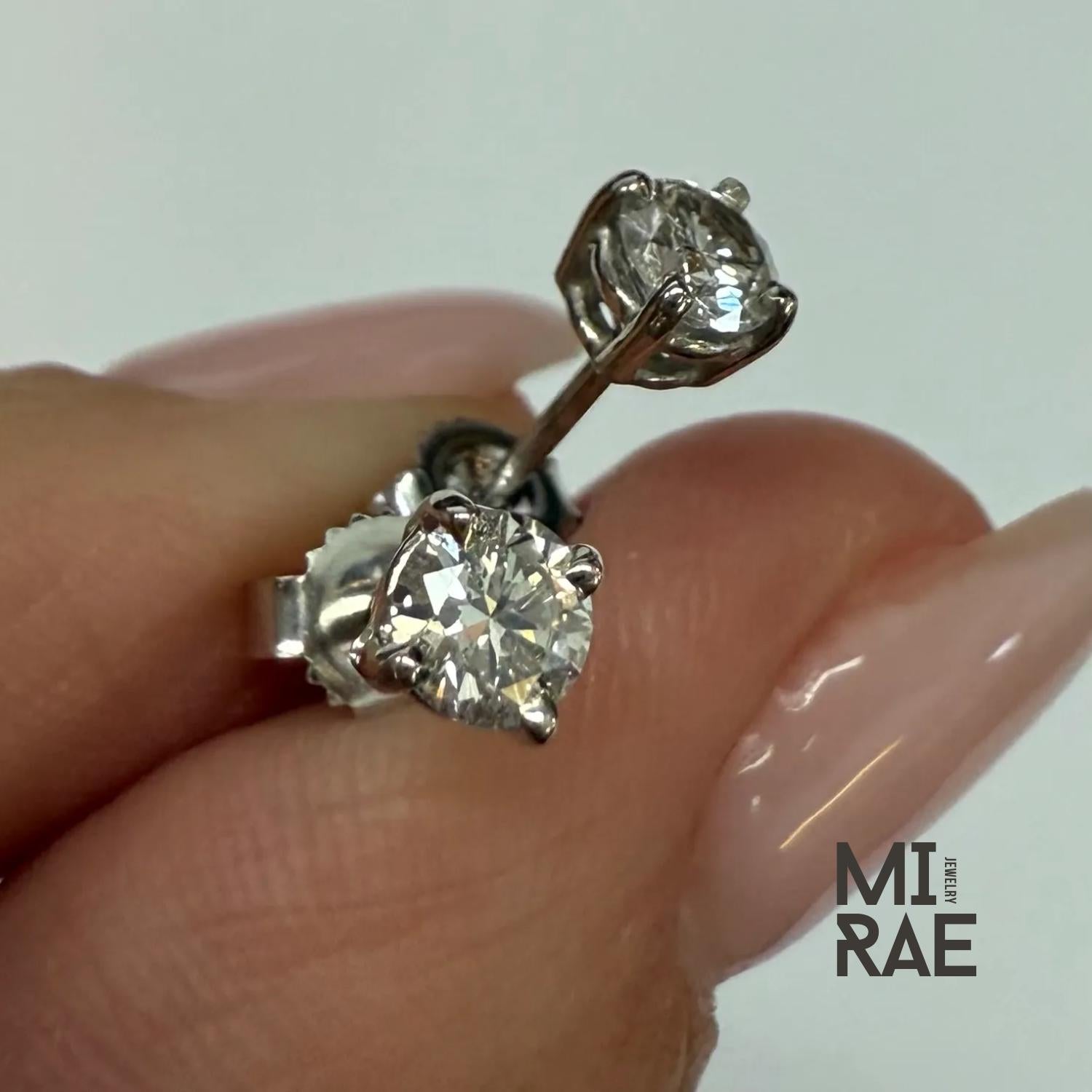 Lab Grown Diamond Stud Earrings: 14K Gold, Screw Back