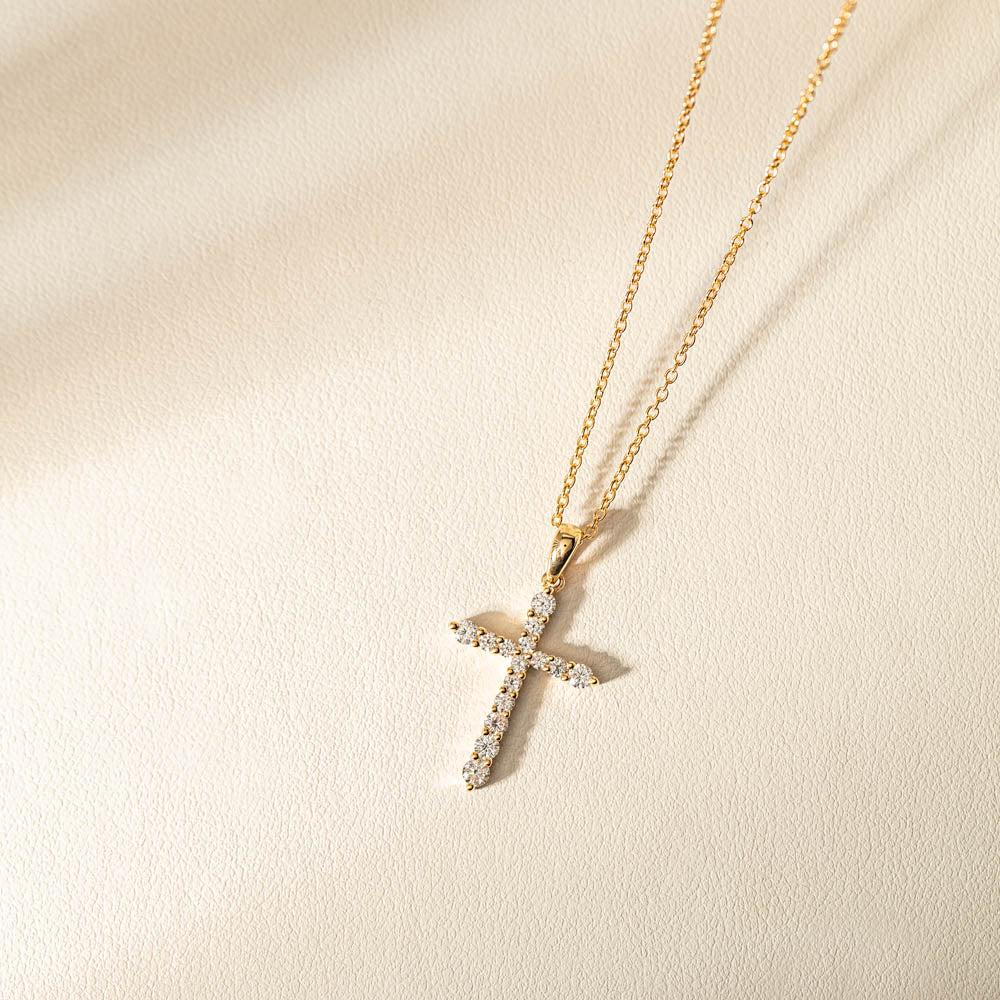 10K Gold Moissanite Cross Pendant: Dazzling Religious Necklace