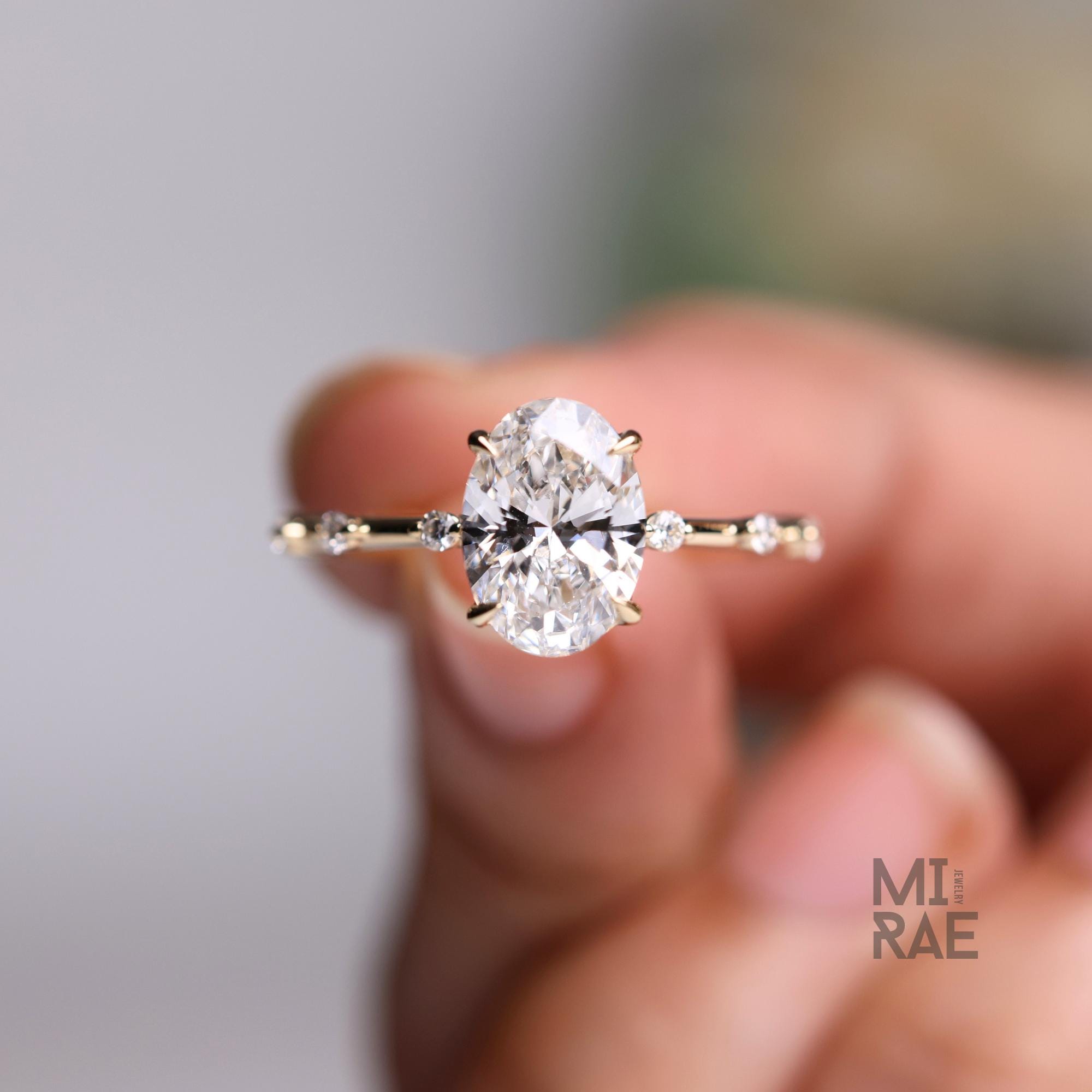 2 Carat Oval Lab Grown E VS1 Diamond Ring / 2 CT Oval Diamond Thin Engagement Ring / Dainty Ring / 14k Gold Elongated Oval Diamond Ring