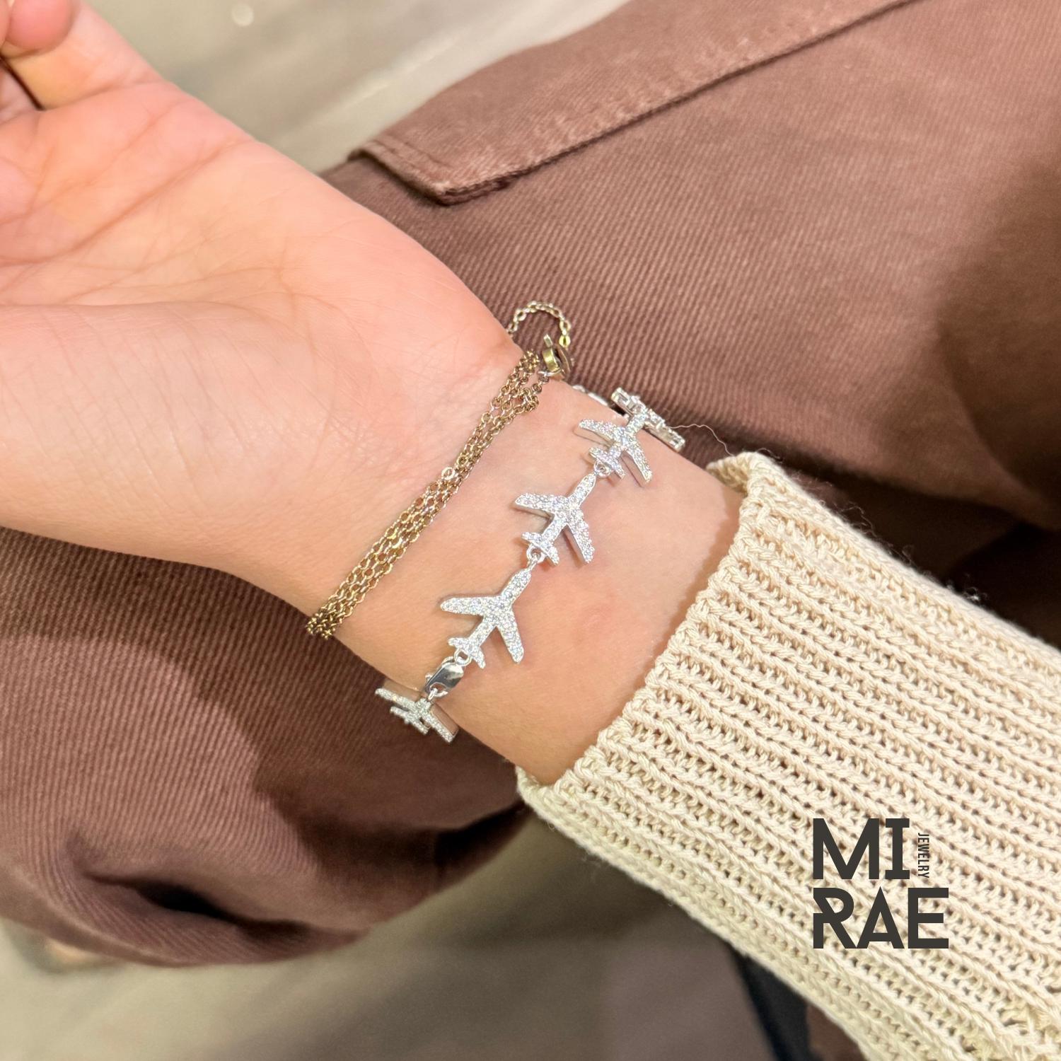 Moissanite Airplane Bracelet, Traveler Gift, Dainty Airplane Tennis Paved Diamond Bracelet, Traveler Luxury Jewelry, Gift for Her