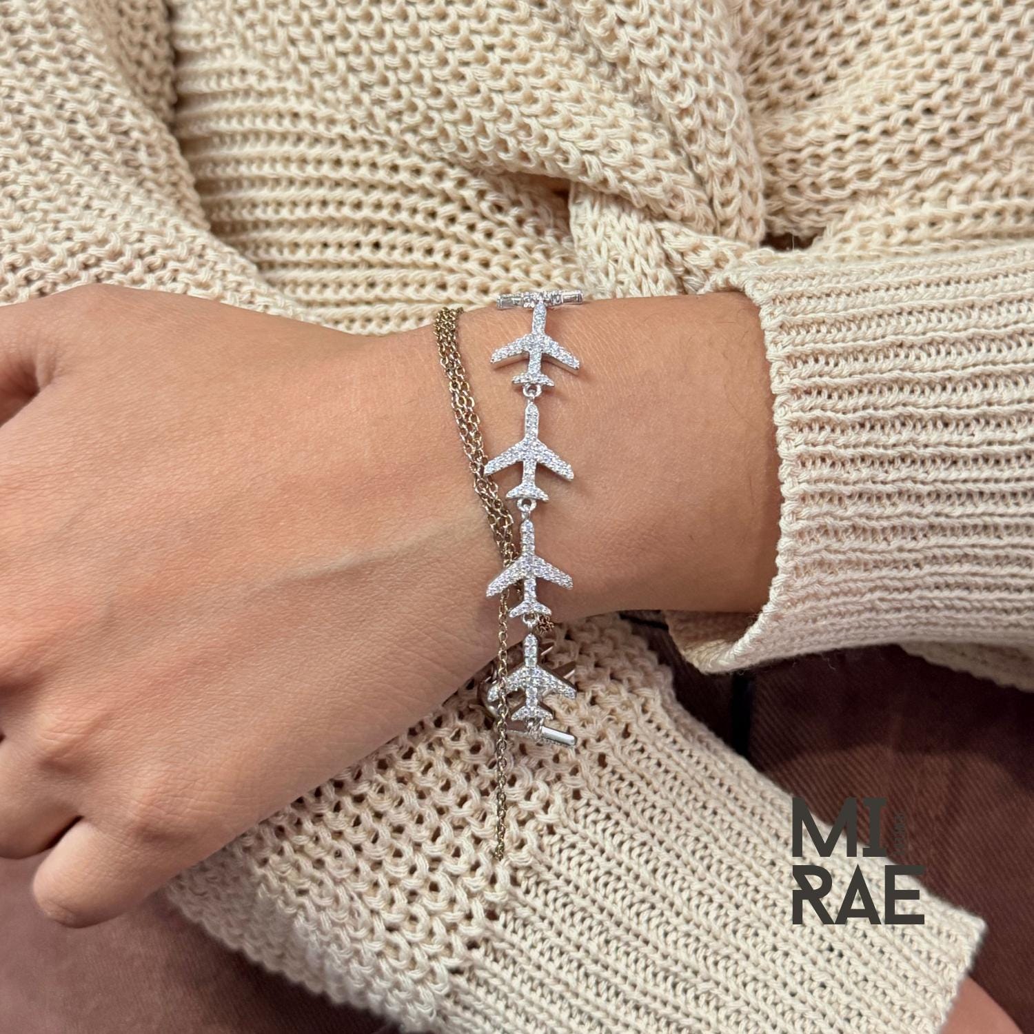 Moissanite Airplane Bracelet, Traveler Gift, Dainty Airplane Tennis Paved Diamond Bracelet, Traveler Luxury Jewelry, Gift for Her